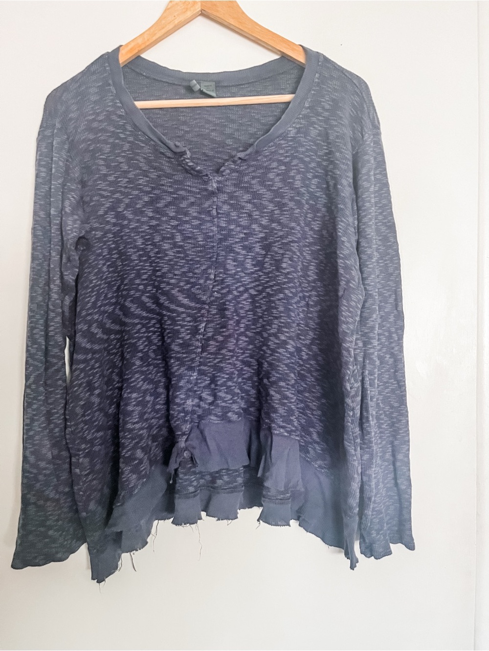 Women’s Navy Long-Sleeve Distressed Knit Top